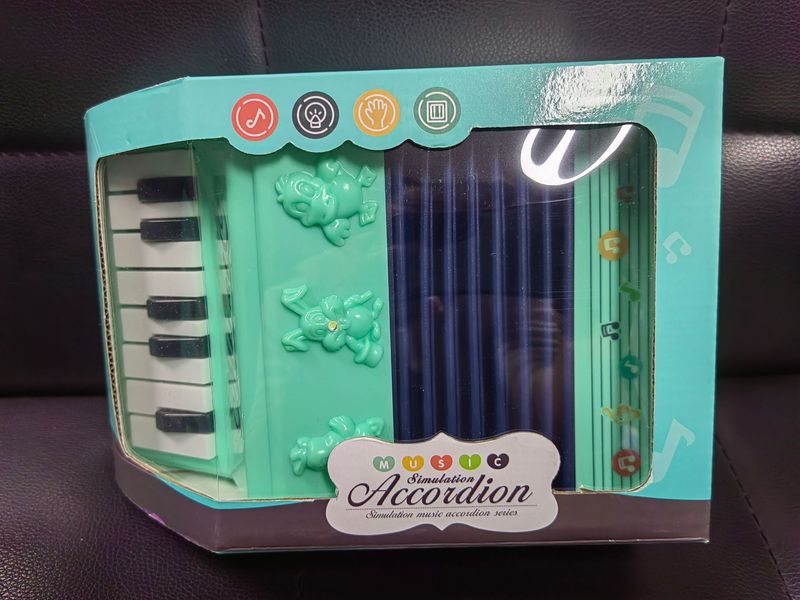 子供の大きいサイズの電子のアコーディオンの赤ちゃんの啓蒙は楽器のおもちゃの赤ちゃんの音楽の啓蒙の越境のおもちゃを演奏します。|undefined