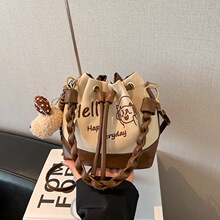 ������Ůʽ���2026�¿�鎧��ĸ�|��ӡ����Ƥ�q�μ�б��ˮͰ��