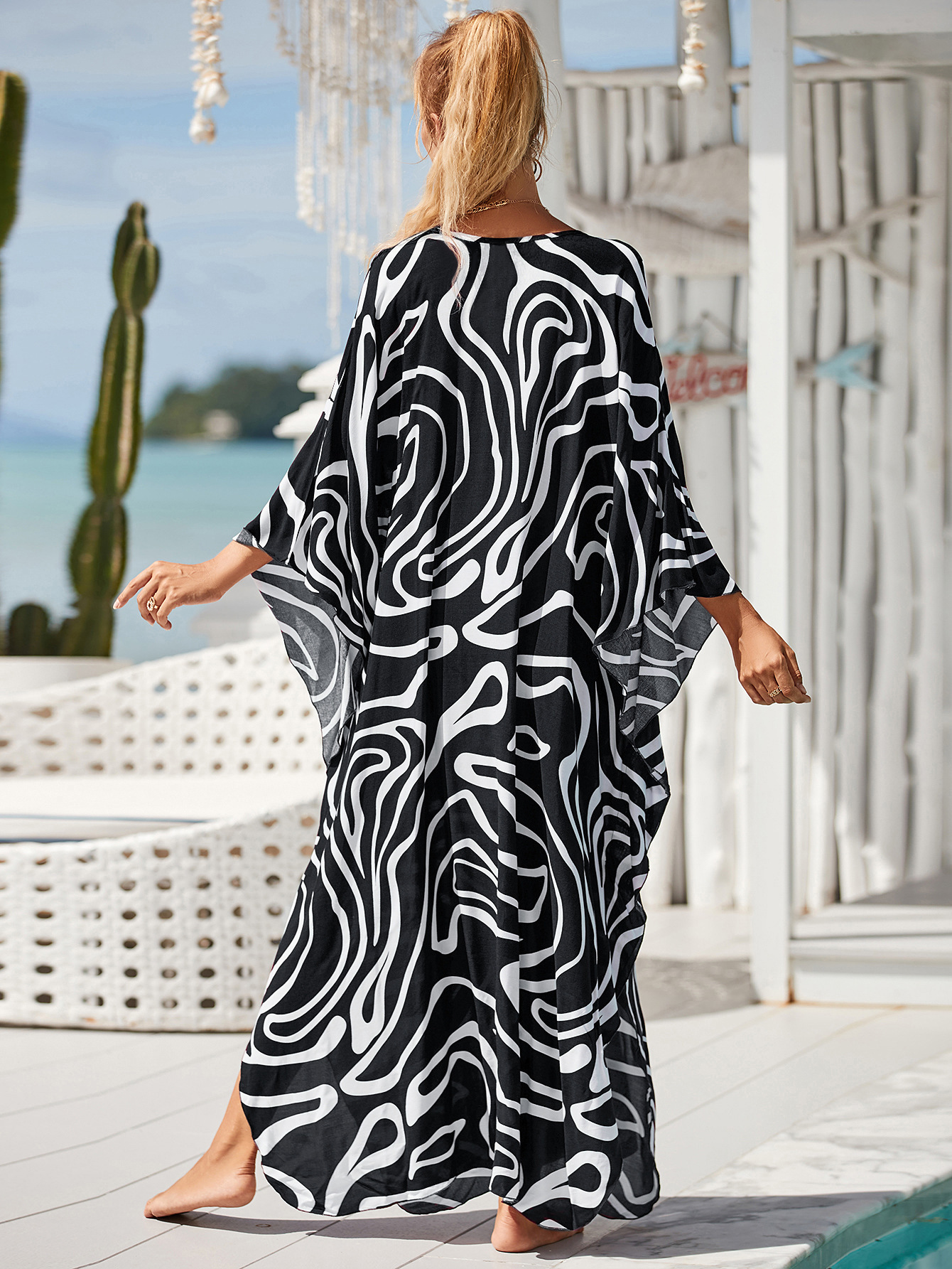 224g Weight Sunscreen Shirt Outerwear Type 3/4 Length Sleeve Sleeve Length Polyester Fabric Type Long Top Length V Neck Neckline Printing, Leopard Pattern Spring&Summer Season Women's Gender Vacation, Beach Style Women's Printing Leopard Vacation Beach Cover Ups 147