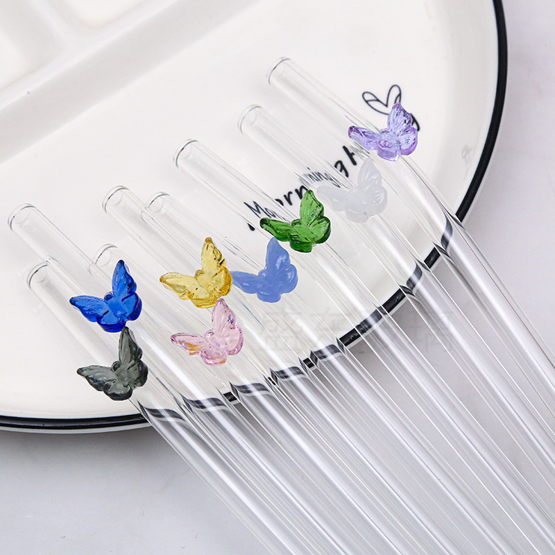 Nueva mariposa de color de paja de vidrio resistente al calor anti-escaldadura anti-lápiz labial multicolor opcional no desechable estilo de niña