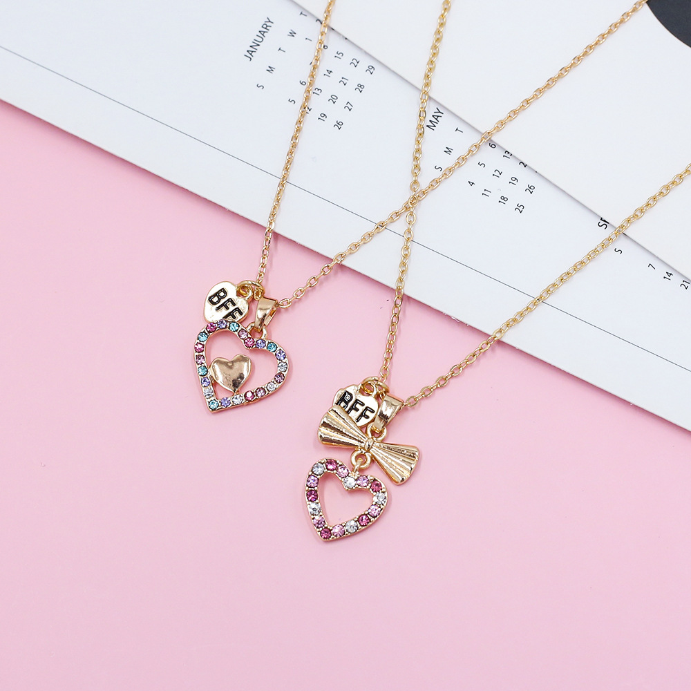 Alloy Copper Cartoon Style Enamel Letter Heart Shape Necklace display picture 3