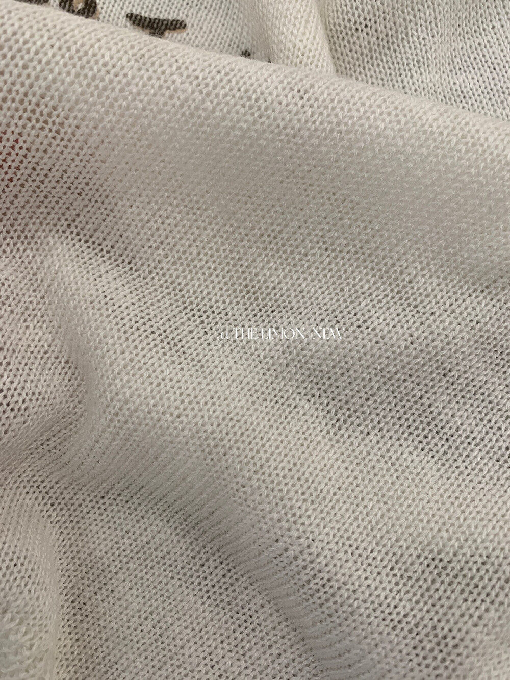 Áo thun nữ cổ tròn tay ngắn họa tiết trái cây chất liệu bamboo linen — màu đen, trắng ngà, màu cam, màu xám chi tiết 29