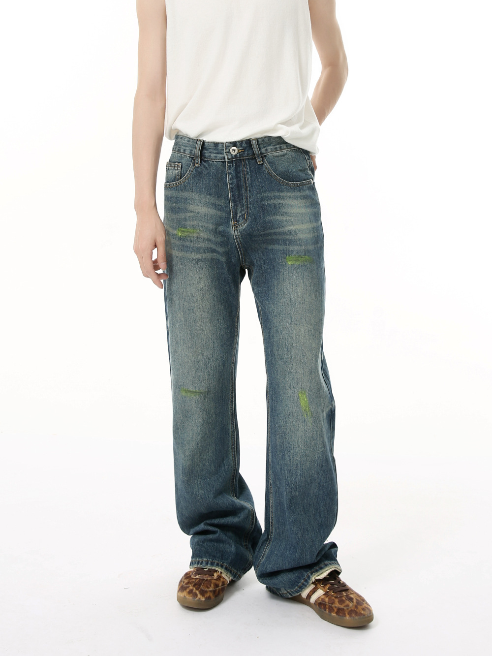 MTLCLOTHES para hombre | American vibe pliegues callejeros pintados ligeramente sueltos pantalones vaqueros lavados casuales de moda