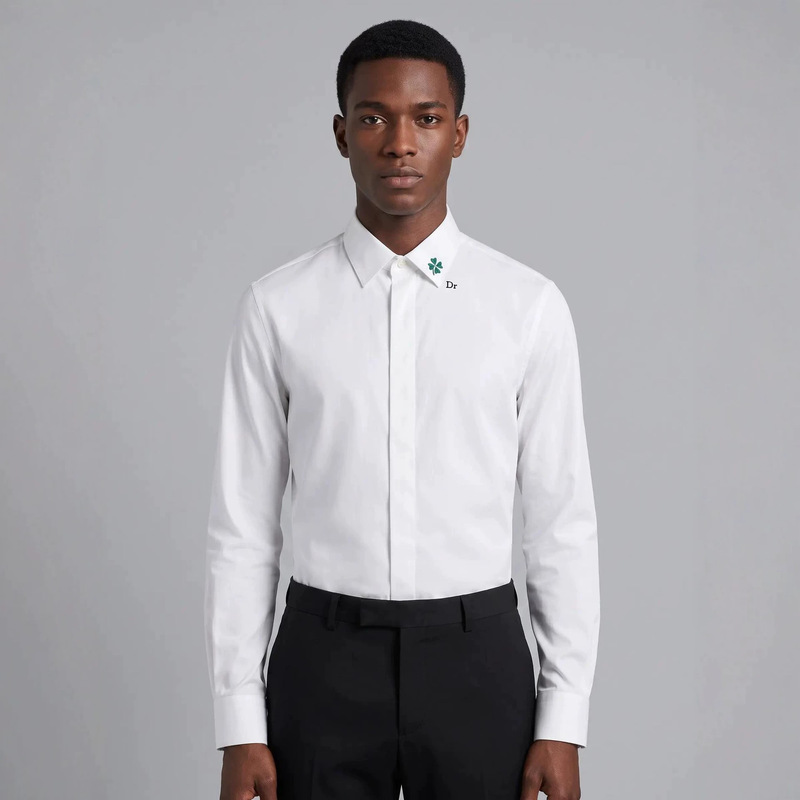Luxurious and trendy new style collared long-sleeve shirt, comfortable for daily wear, breathable and fashionable, with embroidered four-leaf clover design Luxurious and trendy new style collared long-sleeve shirt, comfortable for daily wear, breathable and fashionable, with embroidered four-leaf clover design