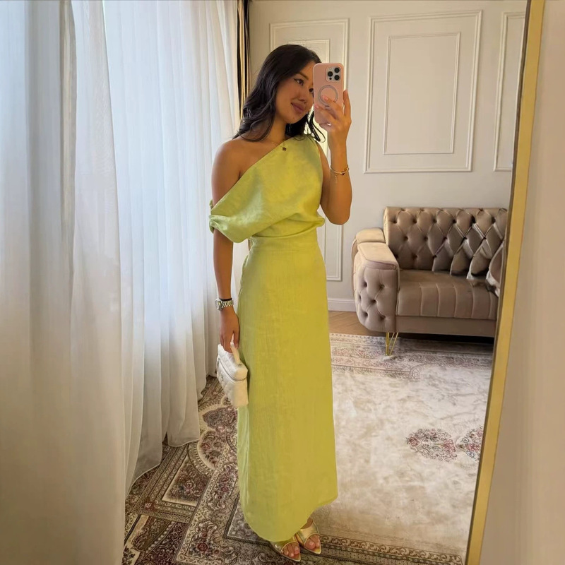 Exclusively for the European and American Market, 100% Linen Breathable Design, Off-Shoulder, Waist-Cinching, Slimming, Elegant, Open-Shoulder Vacation Long Dress Exclusively for the European and American Market, 100% Linen Breathable Design, Off-Shoulder, Waist-Cinching, Slimming, Elegant, Open-Shoulder Vacation Long Dress