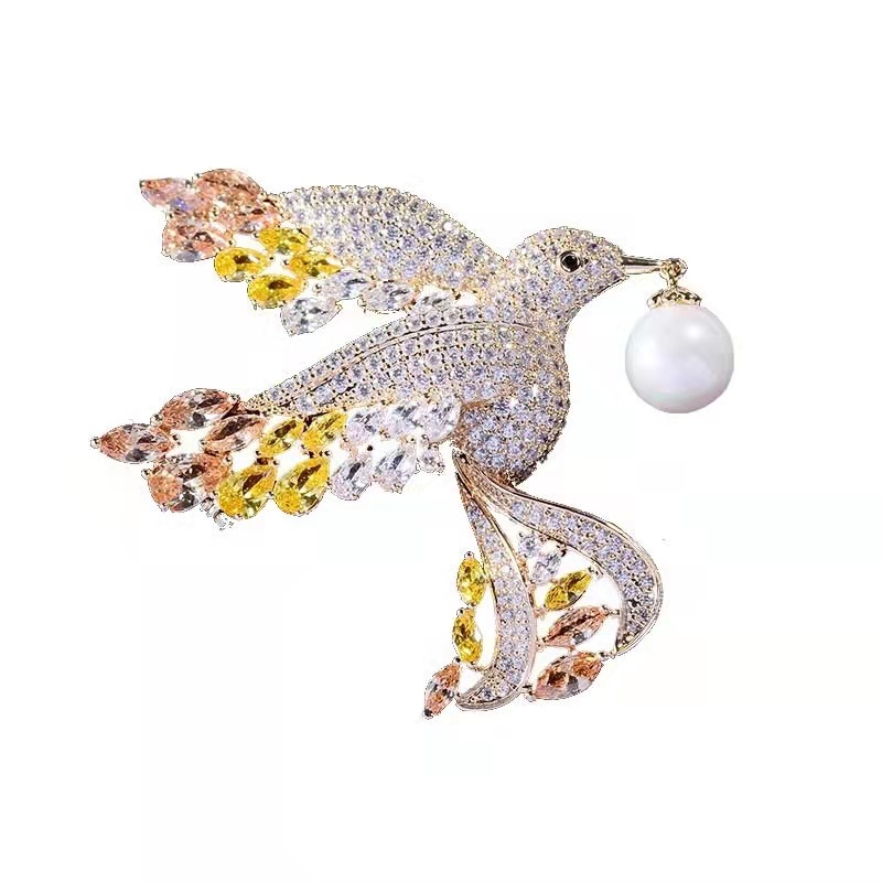 Vintage Luxury Jewelry Inlaid Zircon Bird Brooch Pins for Women Fashion Banquet Party Dress Corsage Brooch Clothing Accessories Brooches