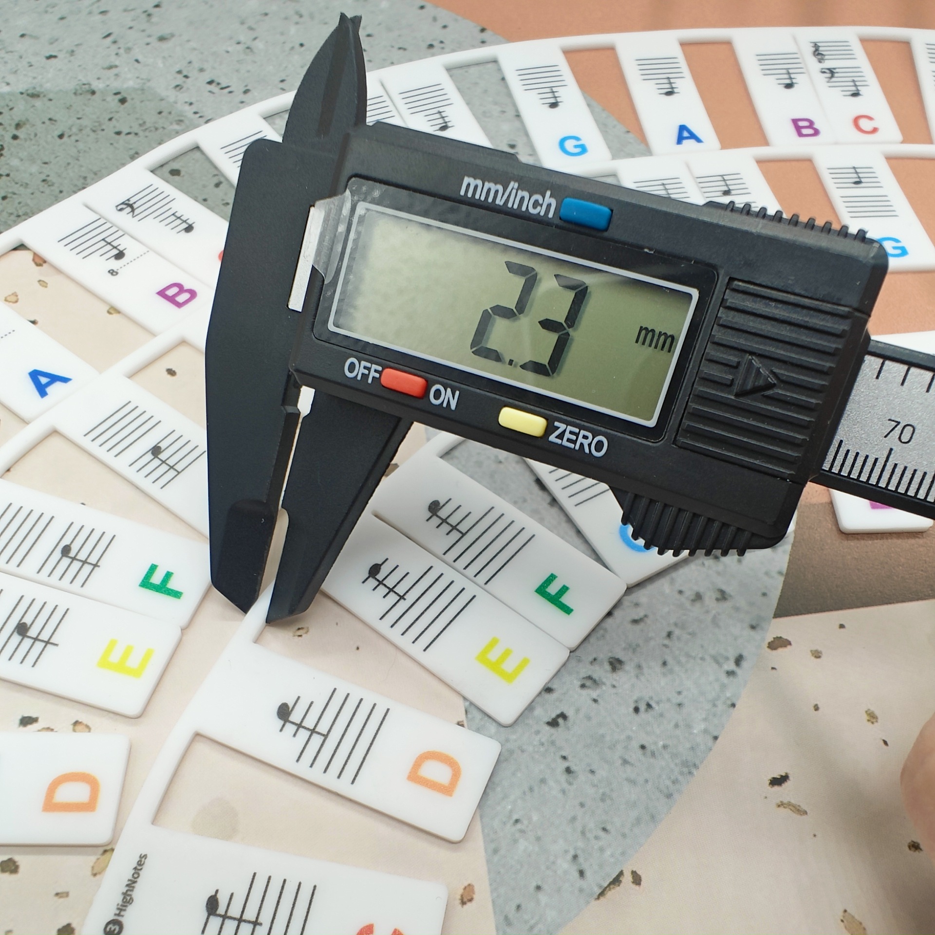 Cross-border silicone piano stickers free of charge and washable 88 keys 61 keys 54 thin piano electronic keyboard universal note stickers