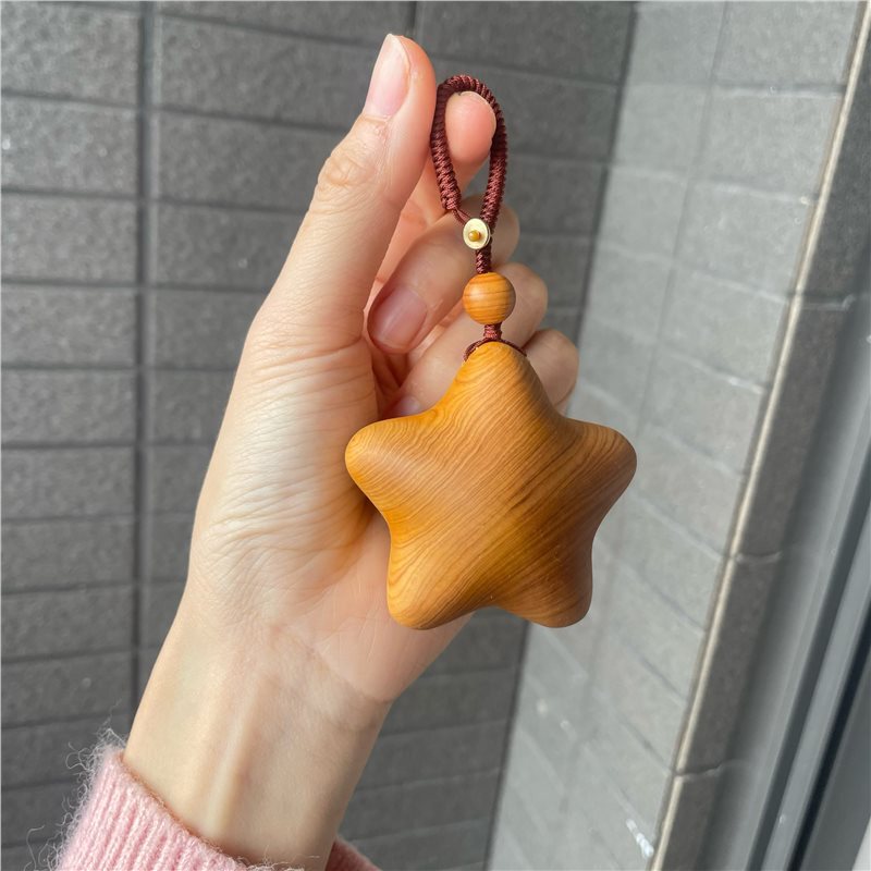 天然熟成古材シダ木彫り星かわいい小さな星ペンダントキーホルダーバッグぶら下げ星木彫り|undefined