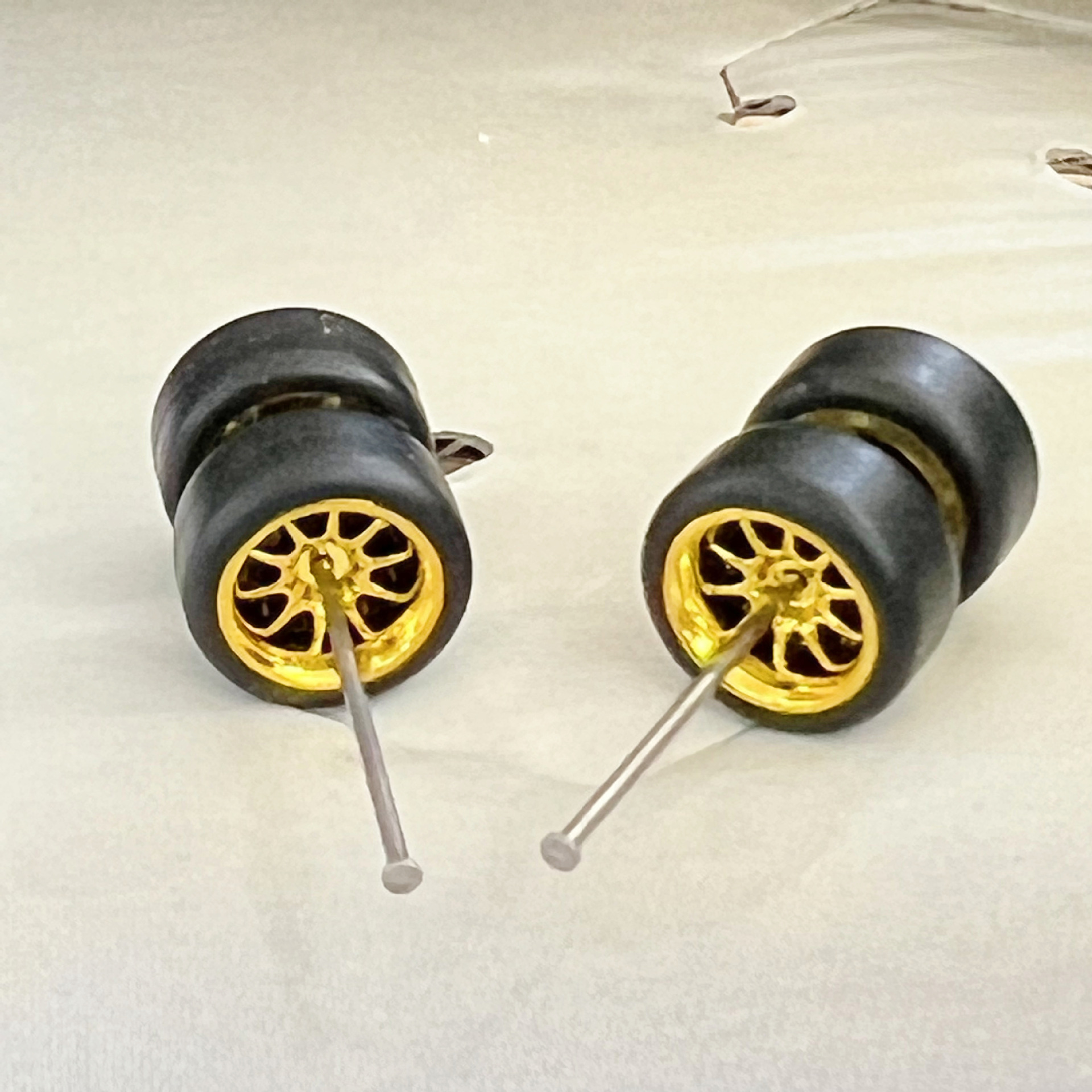 Hot Wheels Matchbox Domica 1/64 de nivel de entrada de aleación de coche modelo de modificación de la rueda de goma del neumático de goma cubo de la rueda