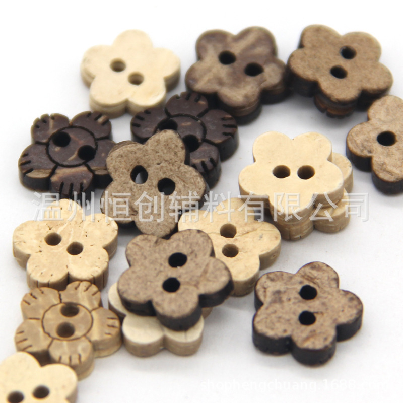Cross-Border Wood Buttons, Coconut Flower-Shaped Buttons, Flower Two-Eye Coconut Shell Buttons, Factory Ready Stock Wholesale
