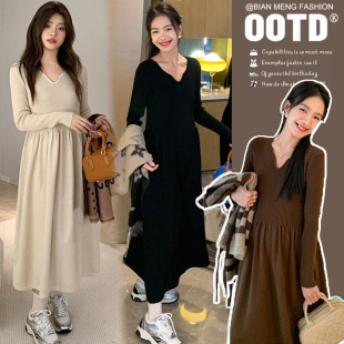 Pregnant Women Autumn and Winter Simple Fashion V-neck All-match Age-reducing Inner Knitted dress Base Sweater