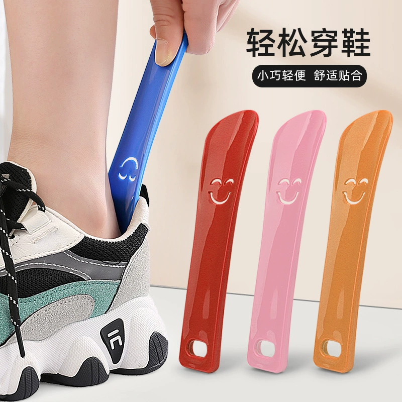 2025 Мультяшный рожик для обуви для подвешивания и хранения, благословение ленивых, домашний инструмент для надевания обуви без приседаний.