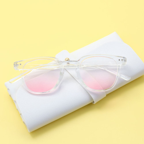 New Pure Desire Gradient Pink Blush Sunglasses for Women, Black Frame, Natural Makeup Look, Oversized Frame to Make Face Look Smaller
