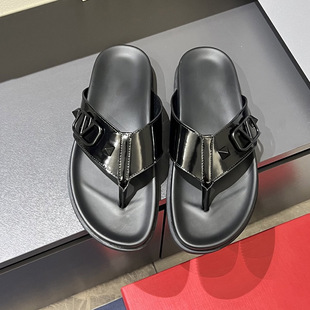 Summer Flip-Flops for Men 2025 New Style Accessible Luxury Trendy Brand Fashion Soft-Soled Casual Shoes Versatile Trendy Outer Wear Sandals and Slippers