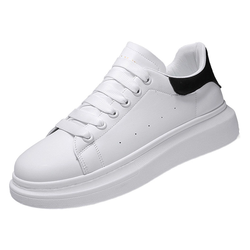 McQueen zapatos de hombre zapatillas de aumento de altura zapatos de pareja coreana ligeros zapatos deportivos de los hombres zapatos de moda coreanos casuales zapatos blancos del todo fósforo