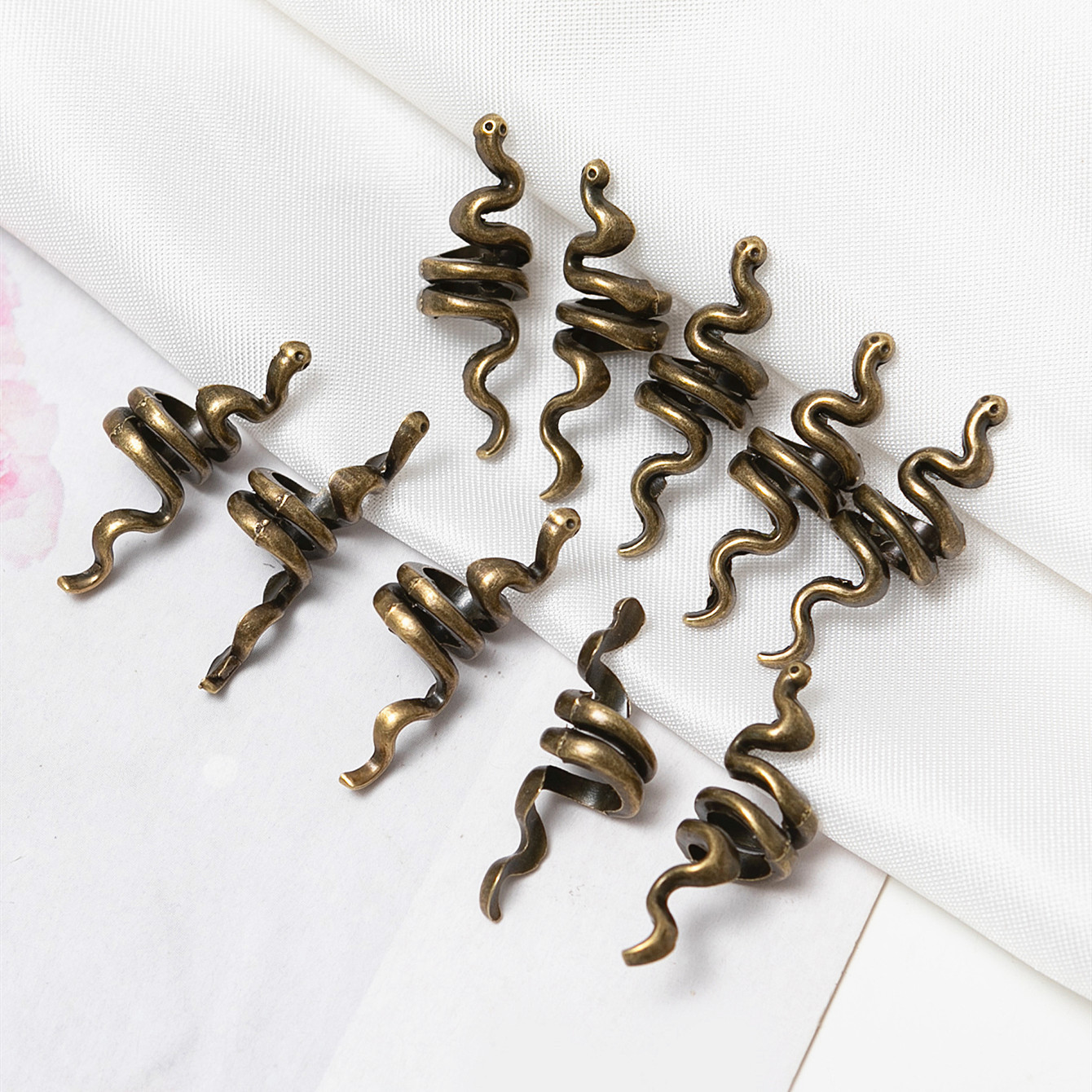 Simple Style Snake Alloy Plating Hair Buckle display picture 5