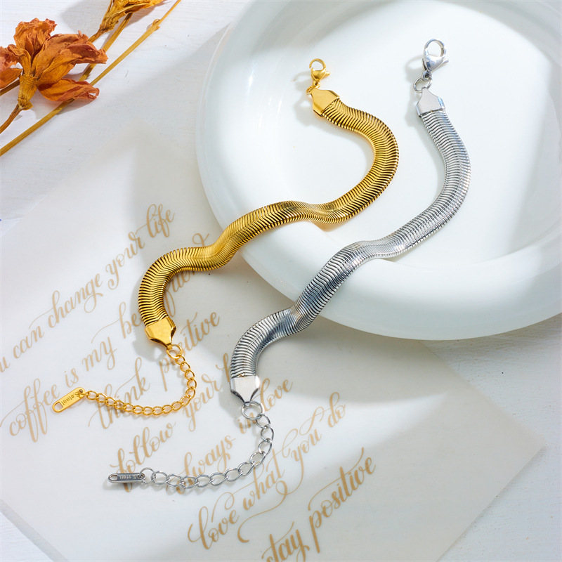 [Big Sale] European and American Ins Style New Titanium Steel Bracelet 18K Gold Cuban Soft Flat Snake Chain Stainless Steel Simple Decoration