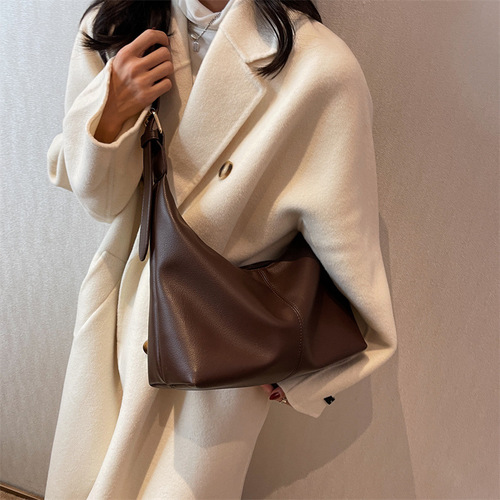 This year's popular retro small bags, autumn and winter new women's bag casual crossbody bag soft shoulder bucket bag