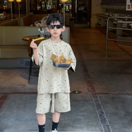 童裤;童T恤;童套装