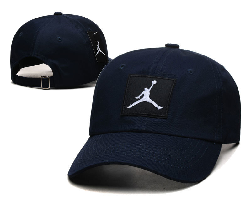 Letras transfronterizas bordadas sombreros de lengua de pato con parte superior suave primavera y verano sombreros de protección solar estudiantes parejas de béisbol versátiles nuevos