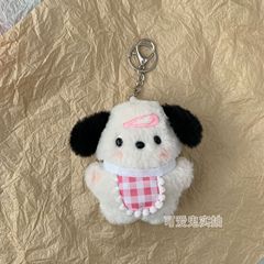 かわいいパッ犬のペンダントのキーホルダーのカバンのぬいぐるみの秋冬のぬいぐるみのリュックサックは女子学生を飾ります。