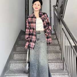 复古粉青色格纹衬衫女2024新款韩版气质ins宽松休闲显瘦衬衣外穿