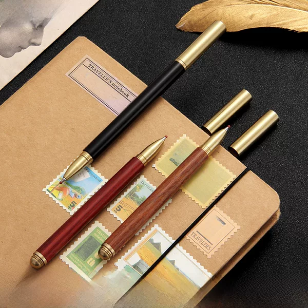 Source manufacturers wholesale brass sandalwood signature pen business craft gift water pen student teacher Memorial neutral pen