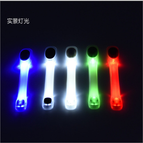 Factory direct sales luminous armband outdoor sports night running flash bracelet safety warning LED silicone luminous armband