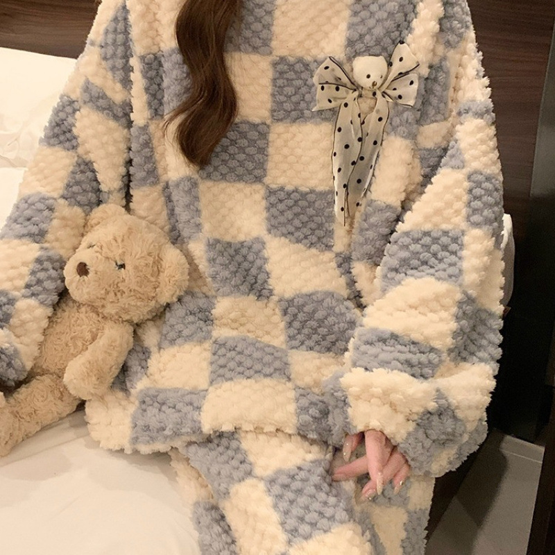 年新款睡衣女士秋冬季珊瑚绒加厚感冬天法兰绒家居服套装一件包邮