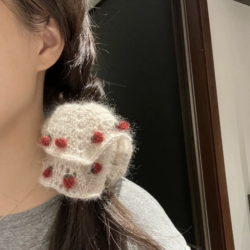 イチゴモヘアヘアサークルかぎ針編みウール手編みDIY素材パッケージかぎ針編みギフトヘッドバンドおなかを和らげる|undefined