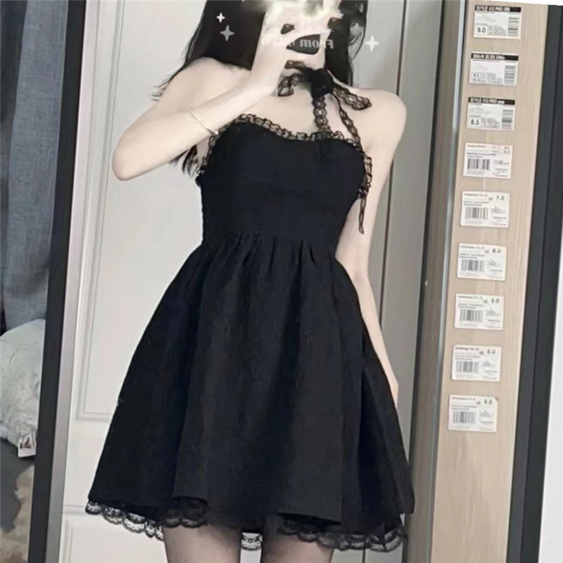 French Style Strapless Sling Dress Women's Spring 2022 New Design Sense Tight Waist Slimming Princess Style Dress