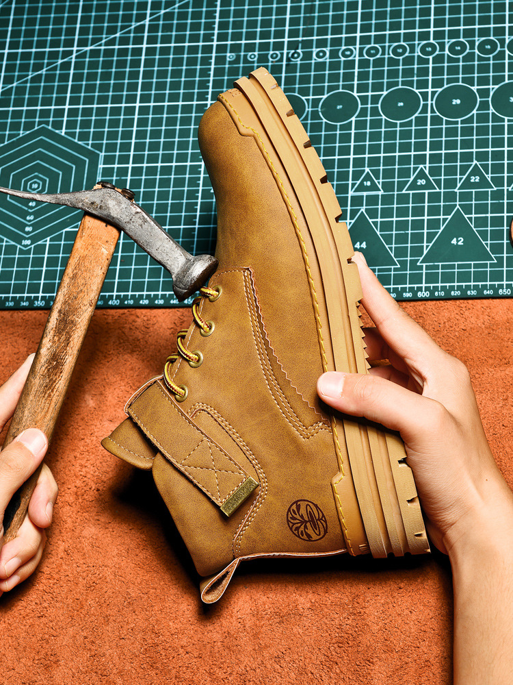 Die neuen Freizeit-Arbeitsschuhe von Zhongbang können nicht in faule große gelbe Stiefel getreten werden_voghion.com