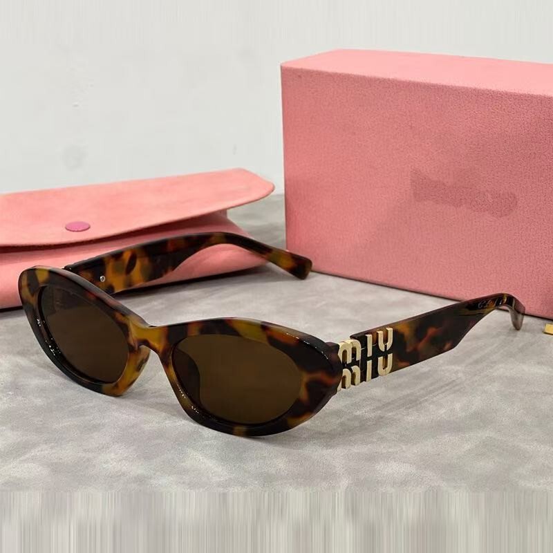 6149 New Fashion Cat-Eye Sunglasses, European and American Style Street Style Trendy Sunglasses, High-End Anti-Uv Sunglasses