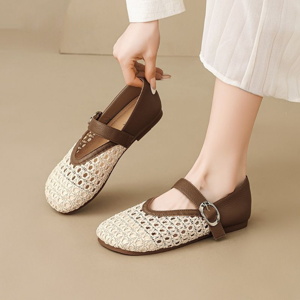 Tejido muy bueno usar zapatos de mujer francesa Marie Jean 2026 verano nuevo suela suave vacío hada con falda zapatos de moda