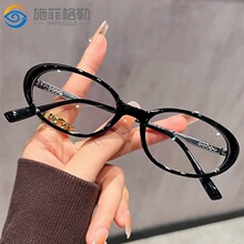 ���챬��С����Բ��ʱ��Ů���۾��ܸ߼�������С�����������ϻ���