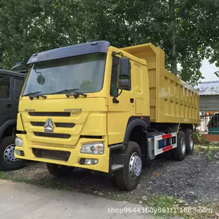 现车境外出口豪沃10轮牵引拖车非洲重汽HOWO双驱卡车头翻斗车