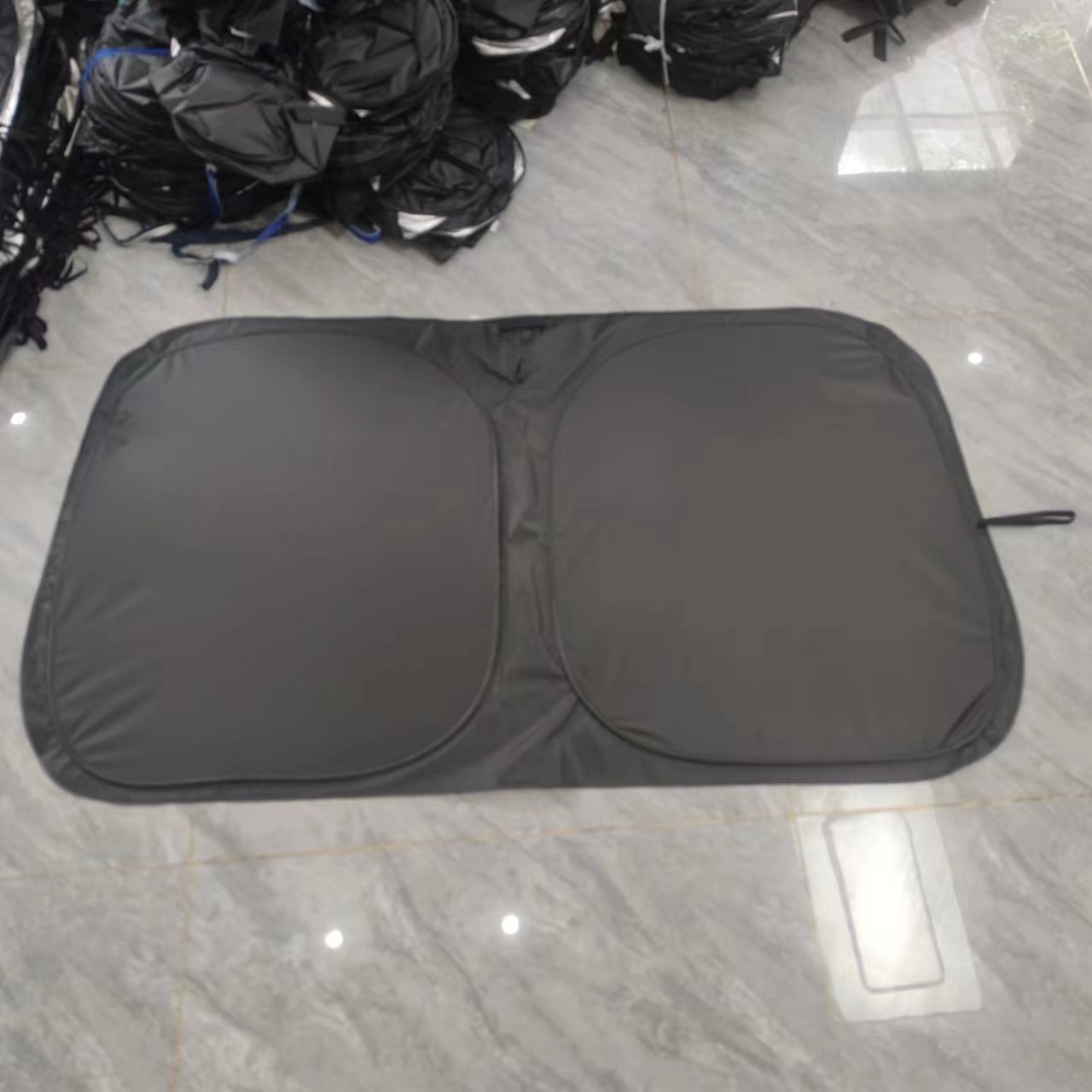 Car sunshade for summer sun protection, new double-ring silver-coated fabric sunshade for the front windshield, nylon sunshade umbrella for heat insulation and light blocking