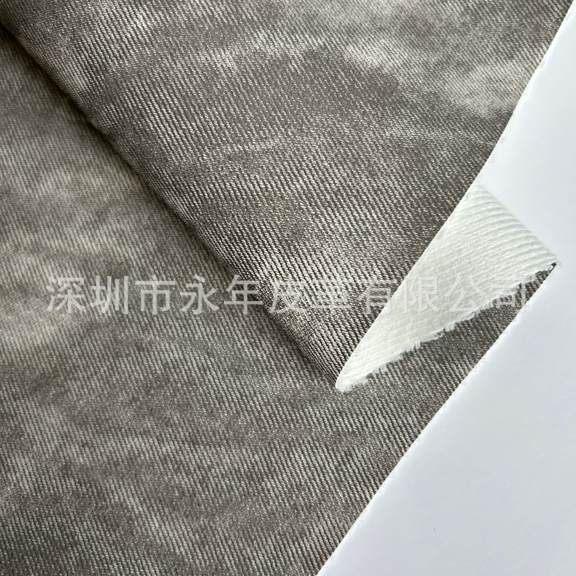 ţвƷ޵˫ɫִױֻţPUƤ