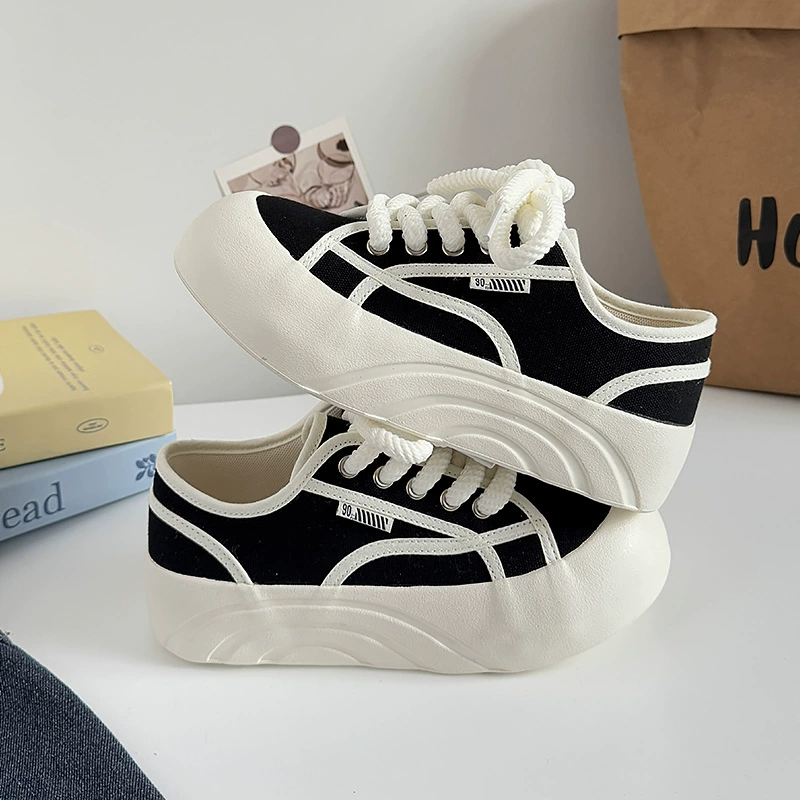 П universal footwear flat?