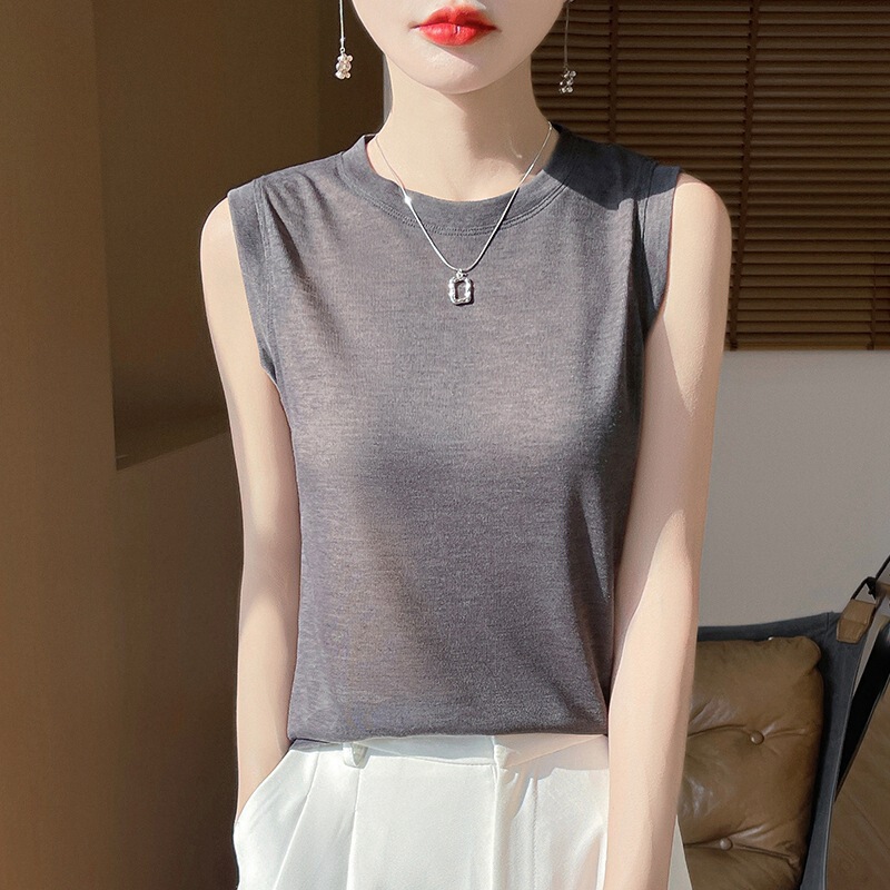 Women's Lyocell Round Neck Vest, Slightly Sheer Sleeveless, 2026 Spring/Summer New Style, Fine Knit Thin Inner Layer Camisole, Trendy Women's Lyocell Round Neck Vest, Slightly Sheer Sleeveless, 2026 Spring/Summer New Style, Fine Knit Thin Inner Layer Camisole, Trendy
