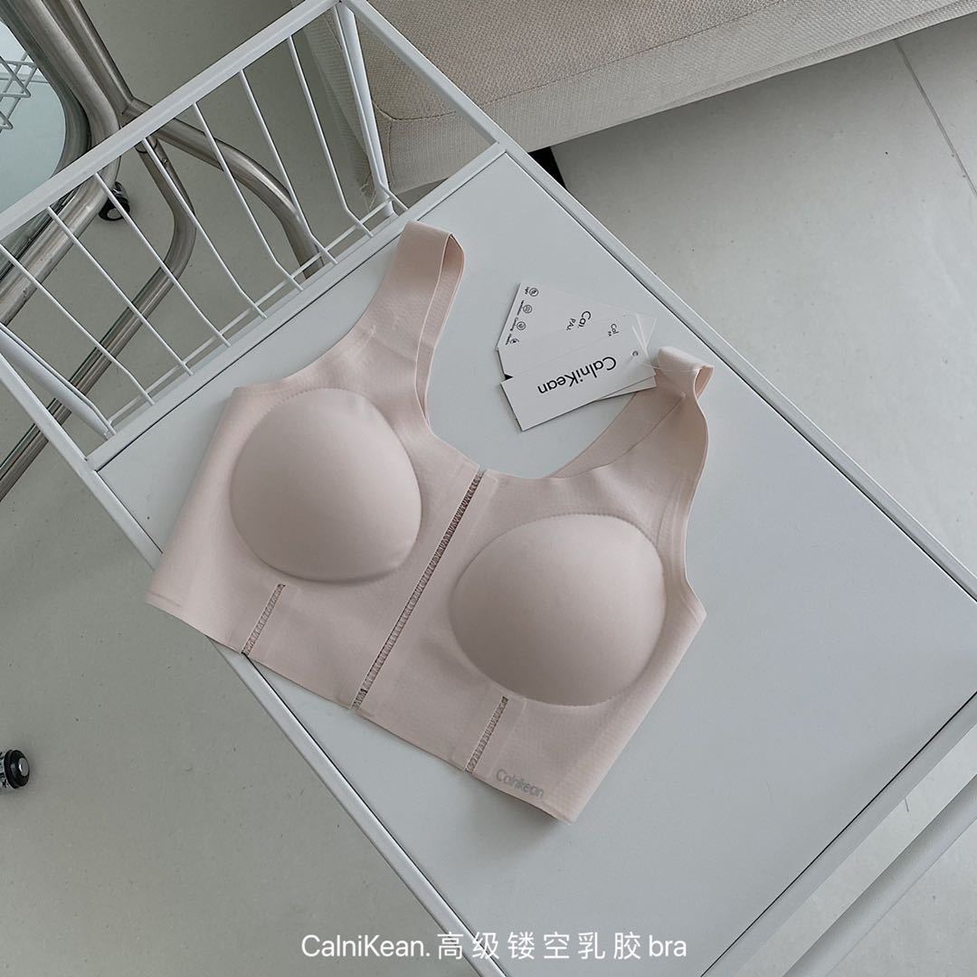 CalniKean镂空乳胶bra内衣
