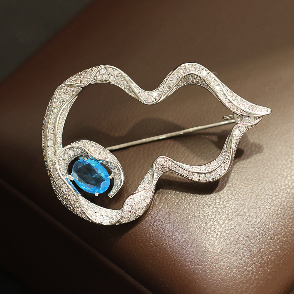 Design Sense Jewelry Light Luxury Diamond-encrusted Blue Artificial Gem Gourd Brooch Line Sense Vintage Pins for Men and Women