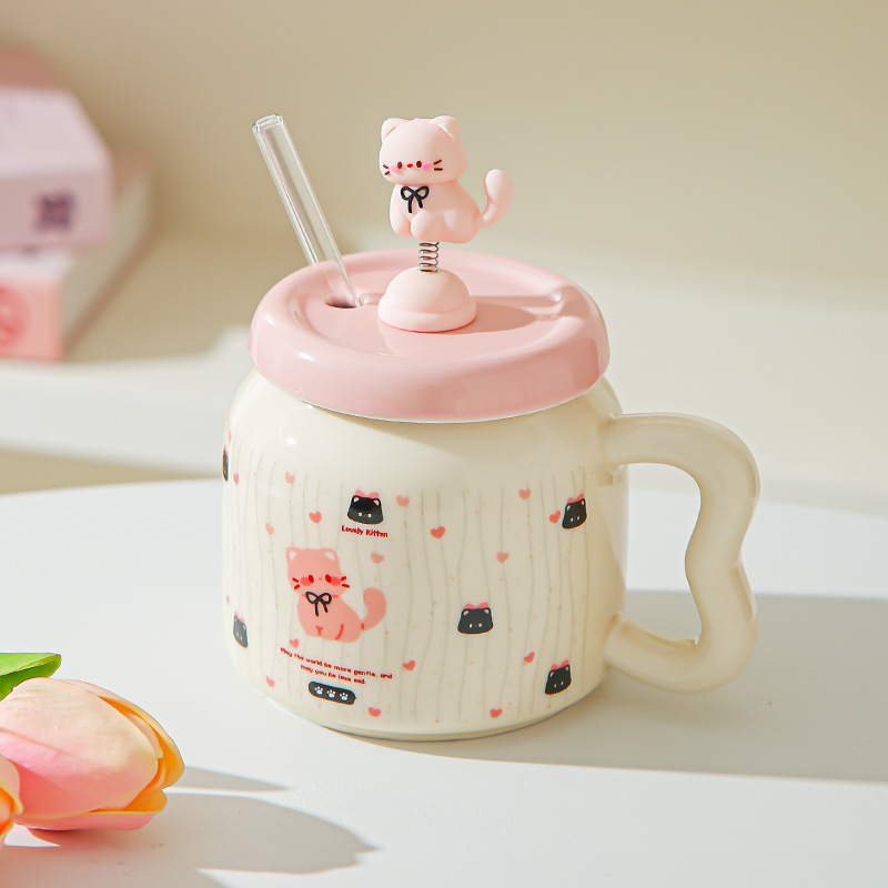 Suave y lindo gato cerámico taza de paja de dibujos animados taza de oficina femenina de alto valor con taza de pareja doméstica cubierta