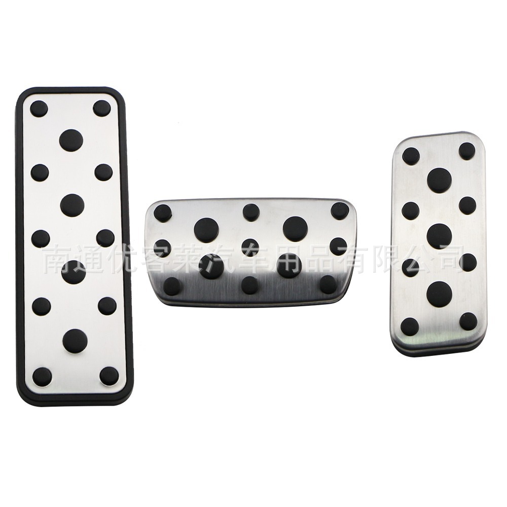 Suitable for Subaru Forester 06-18 Xv12-17 Impreza 06-15 Anti-Slip Pedal Modification Accessories