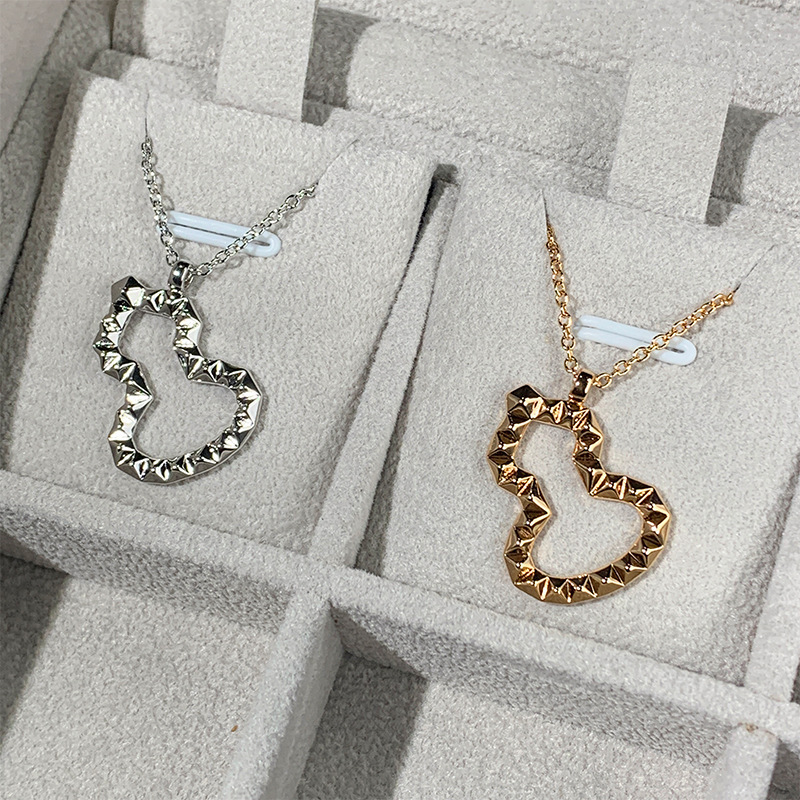 925纯银麒麟柳钉葫芦项链女小众轻奢设计高级感镀18K玫瑰金锁