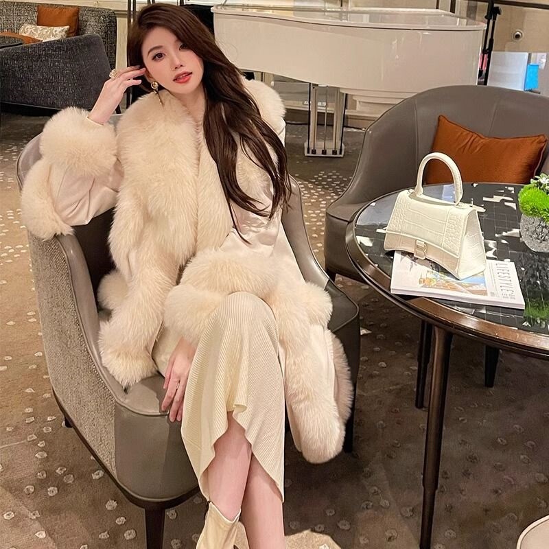 High-End Full Leather Fox Fur Collar Mid-Length Fur Coat for Women 2025 Winter New Style White Goose down Jacket Lining