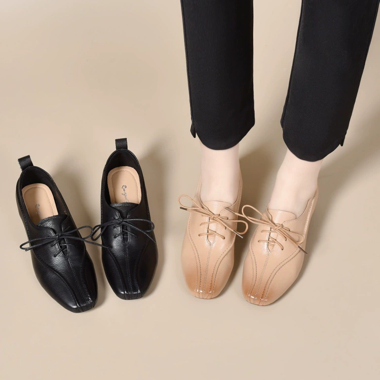 Французская элегантность ~ женские модные маленькие кожаные туфли на плоской подошве на толстом каблуке 3 см с глубоким вырезом и квадратным носком на шнуровке, новый стиль 2025 года на все сезоны