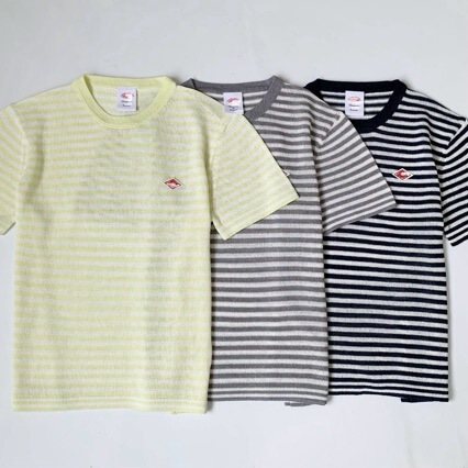 Japanese-Style Girl's Round-Neck Striped Short-Sleeve T-Shirt with Embroidered Heart, Simple Loose Knit Top with a Lazy Vibe