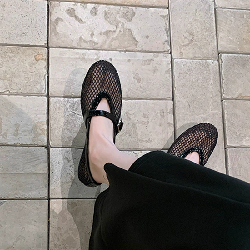 Версия из овчины ~ Сандалии из натуральной кожи с вырезами для женщин, летние туфли Мэри Джейн на плоской подошве с круглым носком и пряжкой на плоской подошве