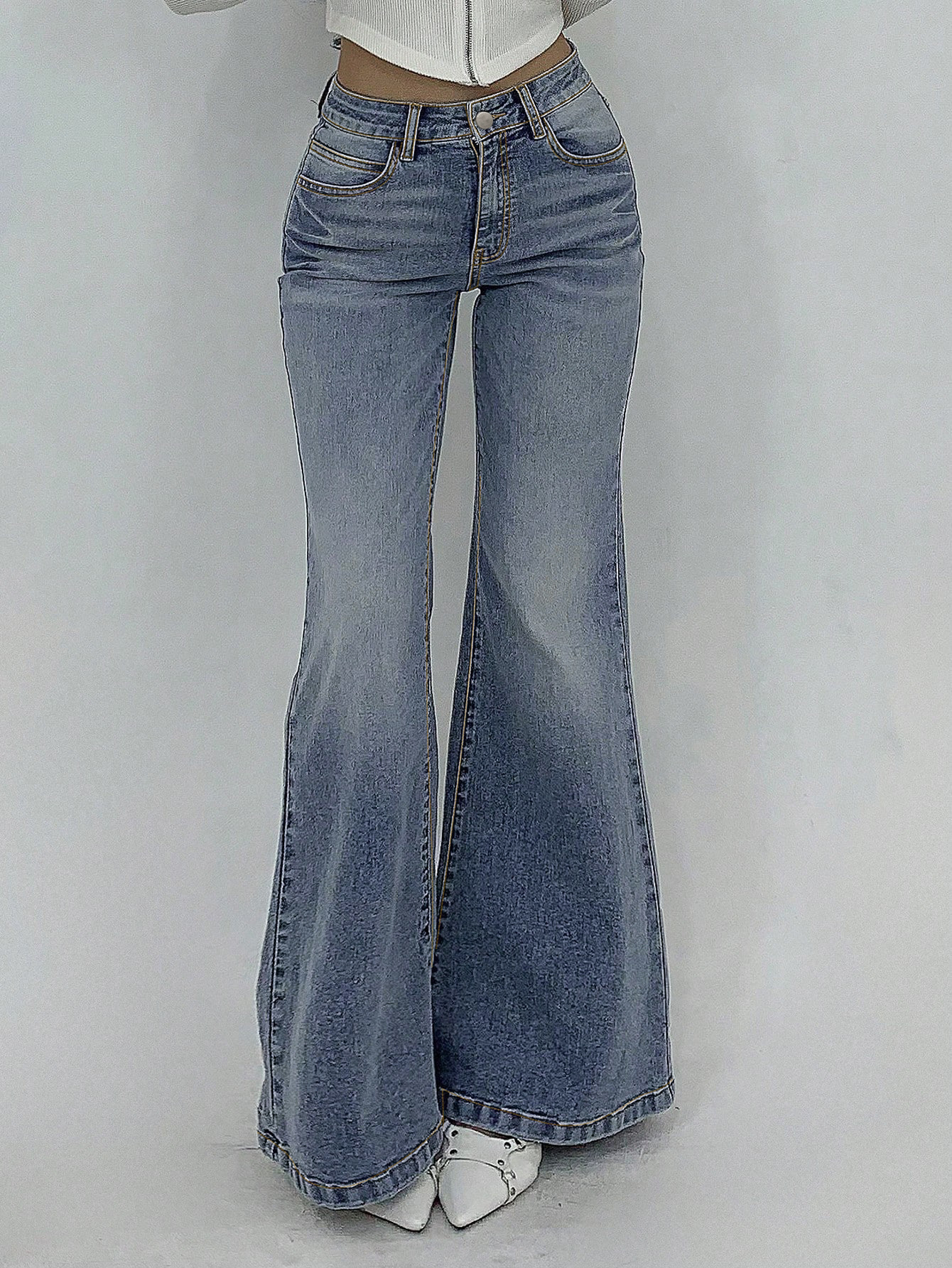 Women's Clothing High Waisted Flared Jeans, Street Style, Stretchy Slim Fit, With Pockets, Slightly Flared._ecoleips.com